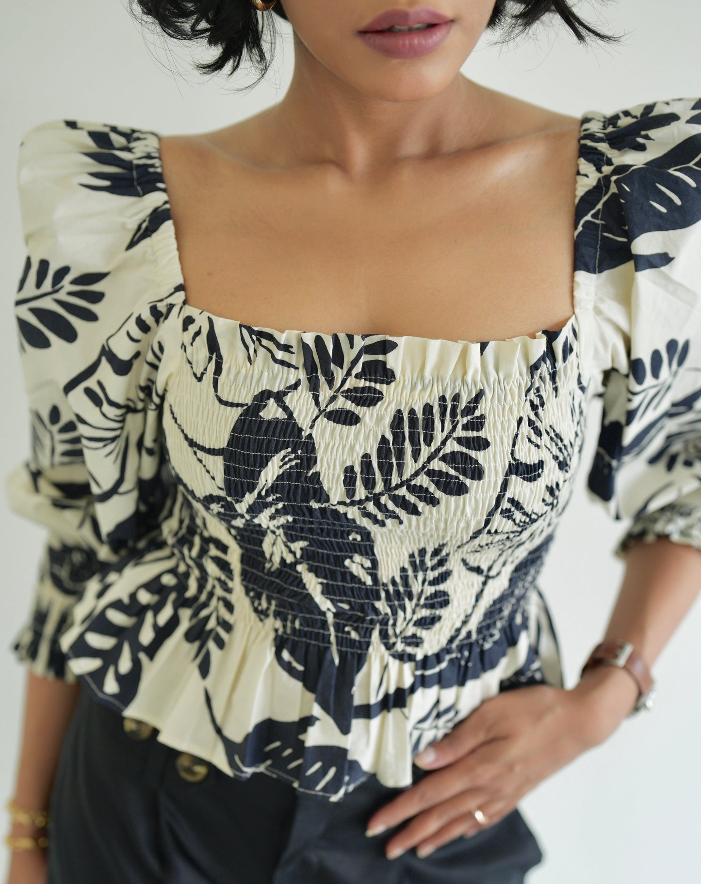 Fleur Puffy Sleeve Top