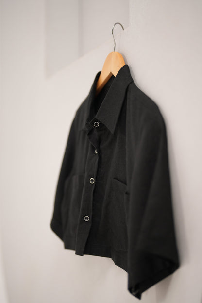 Black Linen Cropped Shirt