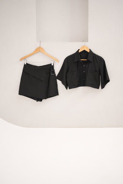 Black Linen Overlap Skorts