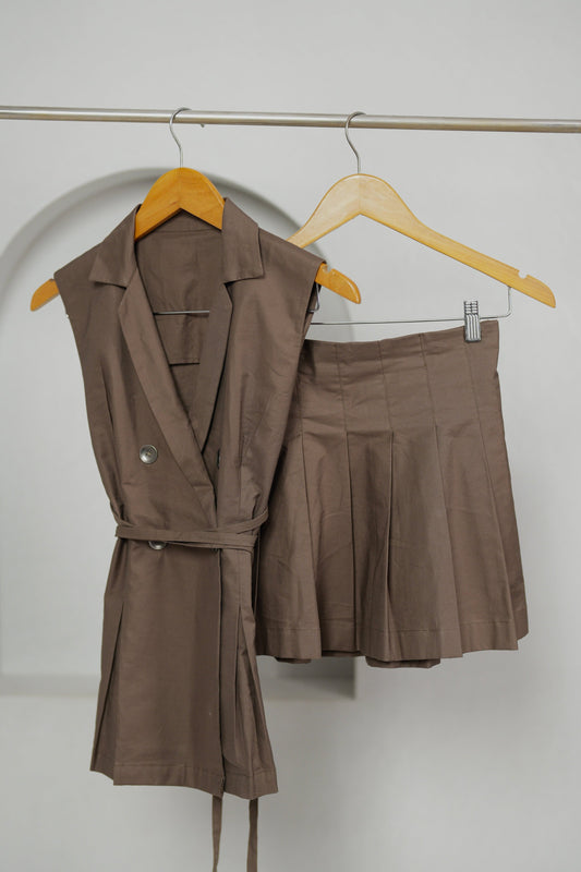 Mocha Pleated Mini Skirt